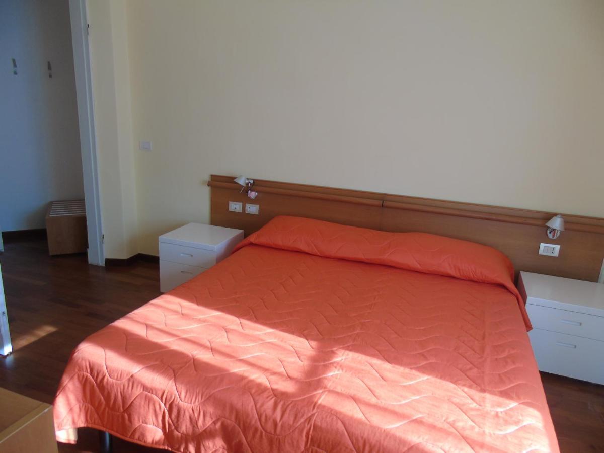 Affittacamere Bel Sole Borghetto di Vara Exterior foto